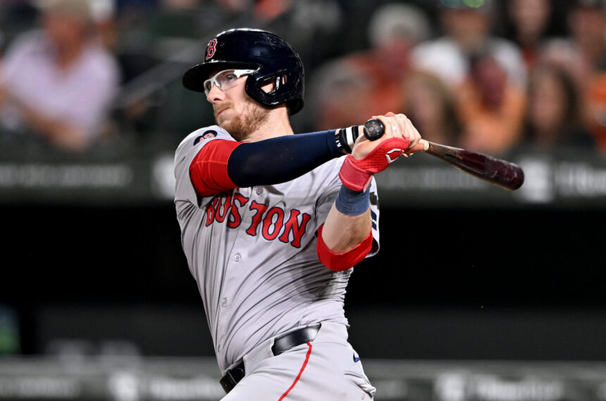 Danny Jansen makes MLB history by playing for both teams in same game as Red Sox, Blue Jays resume