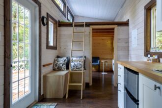 4 Tips for Buying a Tiny Home Kit