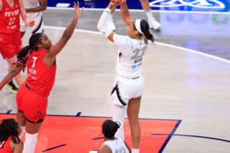 A’ja Wilson breaks WNBA single-season points record, passes Jewell Loyd’s mark of 939