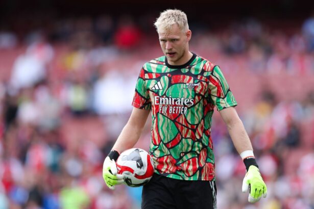 Arsenal eye Spanish goalkeeper as Aaron Ramsdale replacement