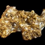 Earthquakes may explain how huge gold nuggets form in quartz rock