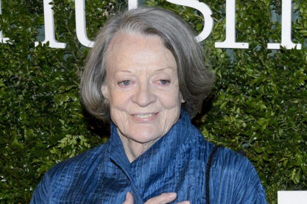 ‘Harry Potter’ and ‘Downton Abbey’ Star Maggie Smith Dead Aged 89