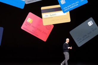 JPMorgan Chase in talks with Apple to take card from Goldman Sachs