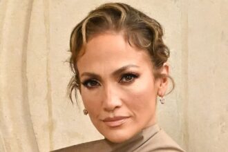 Jennifer Lopez Has 'Divine' Way To Recap Her Summer After Ben Affleck Divorce Filing