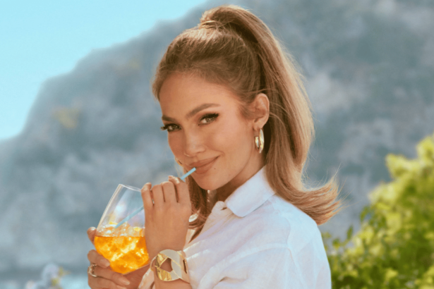 Jennifer Lopez’s Pals Fear ‘She is Self-Medicating’ With Alcohol