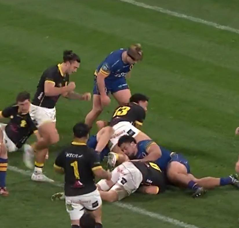 Otago edged by Wellington in thriller