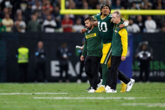 Packers Jordan Love Reportedly Suffers MCL Sprain, Here’s What It Is