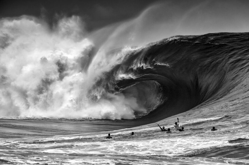 Tim McKenna Documents the Heaving Waves of French Polynesia — Colossal