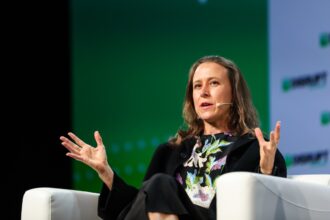 23andMe's future prompts more worries, as genomic data analysis improves