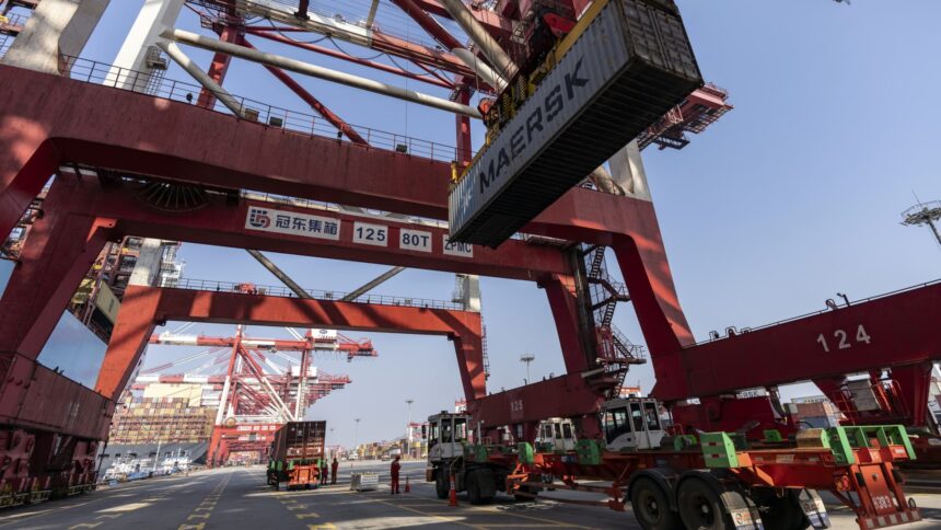 China's exports and imports grew far less than expected in September