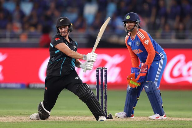 Devine intervention breaks White Ferns’ losing streak