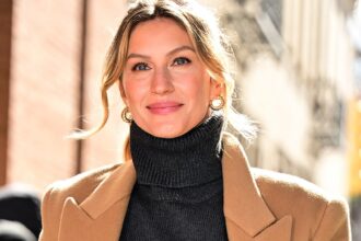 Gisele Bündchen Pauses Modeling Work to Focus on Pregnancy