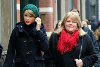 How Taylor Swift’s Mom Became The 'Mastermind' Behind Her $3 Billion Career