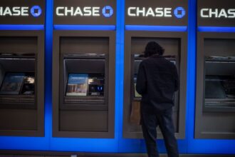 JPMorgan begins suing customers over 'infinite money glitch'