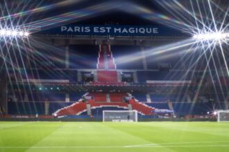 London has several major football clubs. Why does Paris only have one?