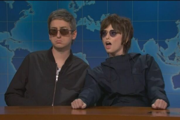 Oasis ‘Reunites’ and Promises Not to Break Up Before Tour