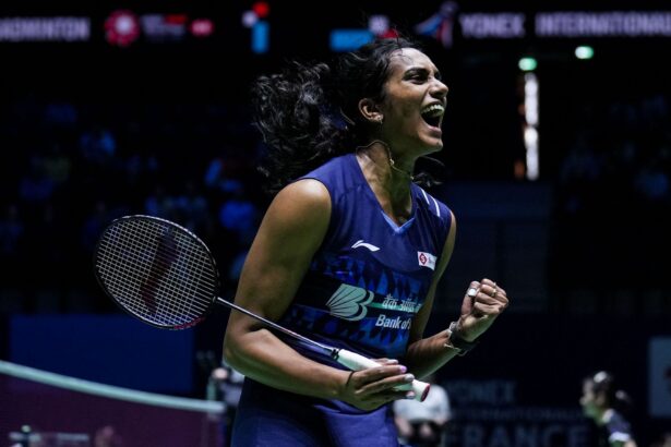 PV Sindhu holds off World No. 7 Han Yue to reach quarterfinals