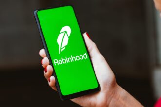 Robinhood debuts Legend for active traders, says futures markets coming soon