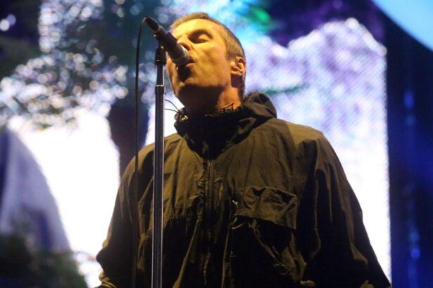 Rocker Liam Gallagher Shuns Drugs Booze Cigarettes For Honey And Hikes