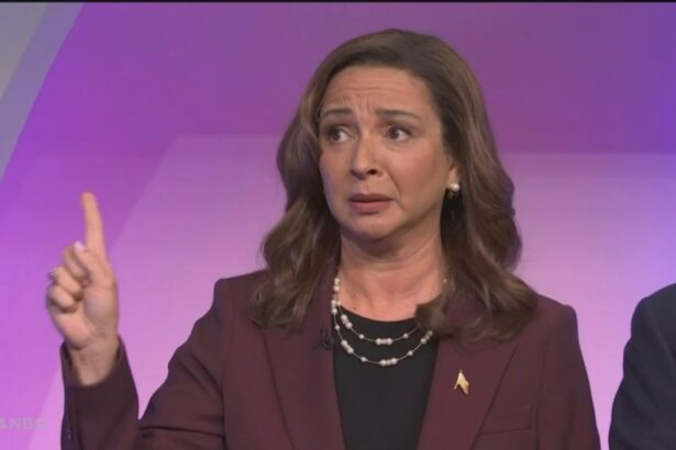 SNL Roasts Kamala Harris’ Glock, Joker Being ‘Gay Guy’ in Cold Open