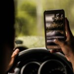 Tracking study highlights dangers of handheld cellphone use among teen drivers