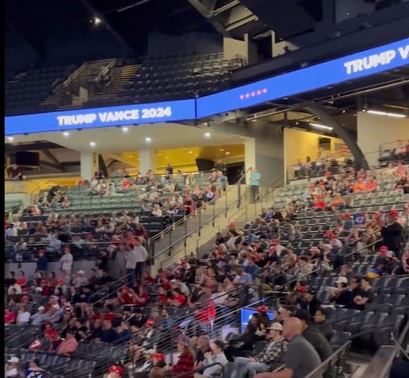 Trump's Crowd In Georgia Walks Out On Him 30 Minutes Into His Speech