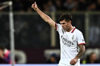 WATCH: USMNT captain Christian Pulisic scores equalizer for AC Milan in dramatic loss to Fiorentina