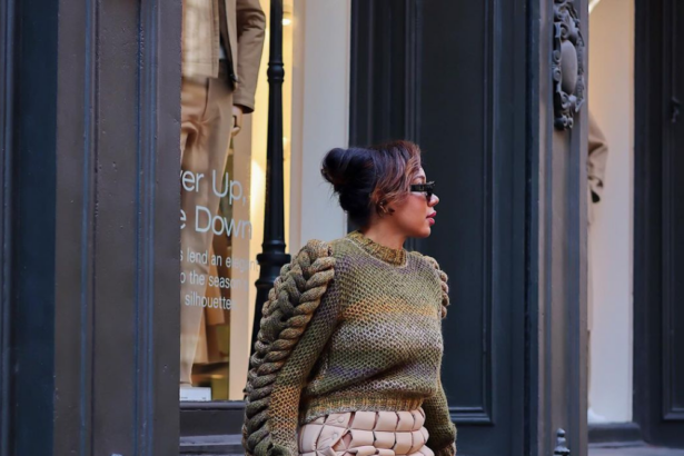 6 Trendy Ways to Style Pullover Sweaters With Steeze