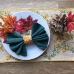 DIY Thanksgiving Decor Made by Upcycling