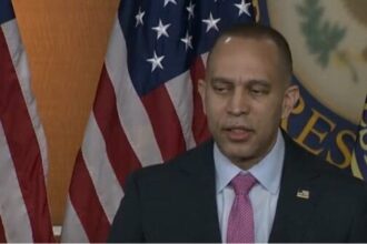 Hakeem Jeffries talks about avoiding another Republican government shutdown.