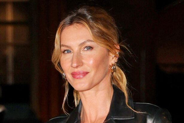 Gisele Bündchen Halts Modeling To Focus On Third Pregnancy