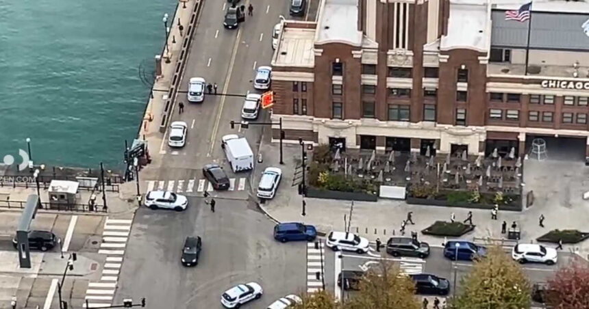 Gunman kills 2 at Navy Pier, known suspect remains on the loose