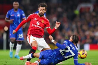 Man United vs. Chelsea score: Red Devils settle for draw as Moises Caicedo cancels out Bruno Fernandes PK