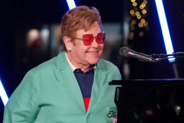 Rock Legend Sir Elton John Is Surviving On Morsels Of Fruit As His Life Slips Away