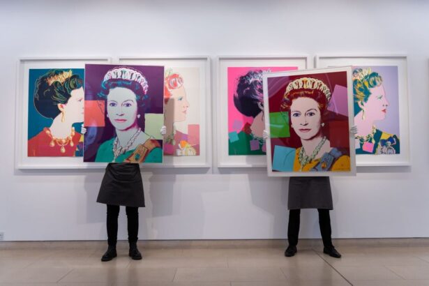 When Art Thieves Stole Four Andy Warhol Prints, They Didn’t Realize Only Two Would Fit in the Getaway Car