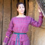 Ancient checked dress may be Europe's oldest two-colour garment