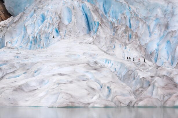 Don’t even think about hiking on a glacier without a guide