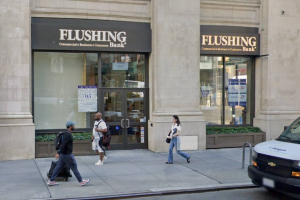 Flushing Financial seeks to raise  million