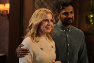 'Ghosts' Star Rose McIver on Christmas Episode and Her Directing Debut