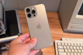 iPhone 16 Pro Max in Hand