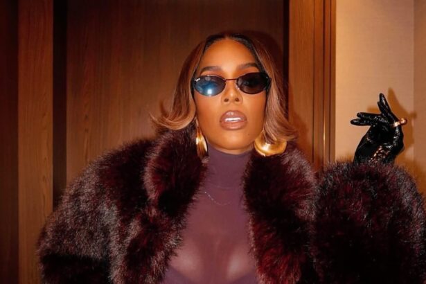 Chic Gloves & Scarves to Elevate Your Style