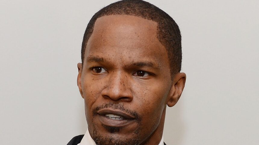 Jamie Foxx Recalls 'Near-Death Experience' In New Netflix Special