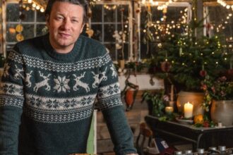 Jamie Oliver, Fremantle Extend Global Distribution Pact