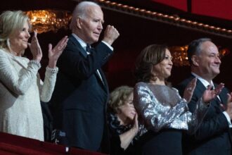 Jill & Joe Refuse to Look at Kamala Harris at Kennedy Center Honors