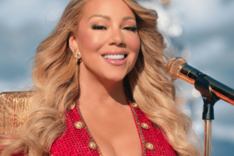 Mariah Carey Sings All I Want for Christmas Is You at Netflix NFL Game