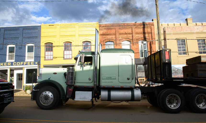 No Matter Who’s in Office, the Choice for Cleaner Trucks Is Obvious