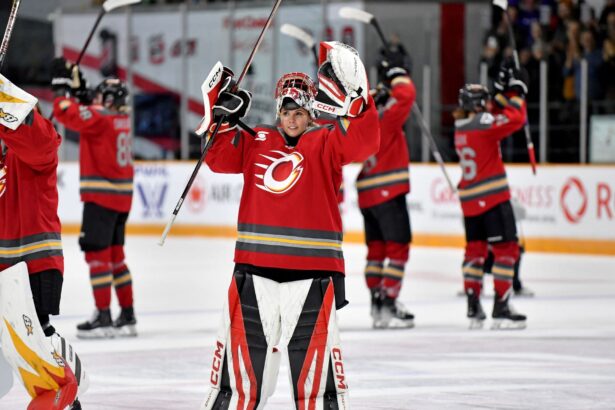 PWHL Ottawa’s Emerance Maschmeyer issues 4-word reaction to viral hockey trend labelling goalies “sociopaths”