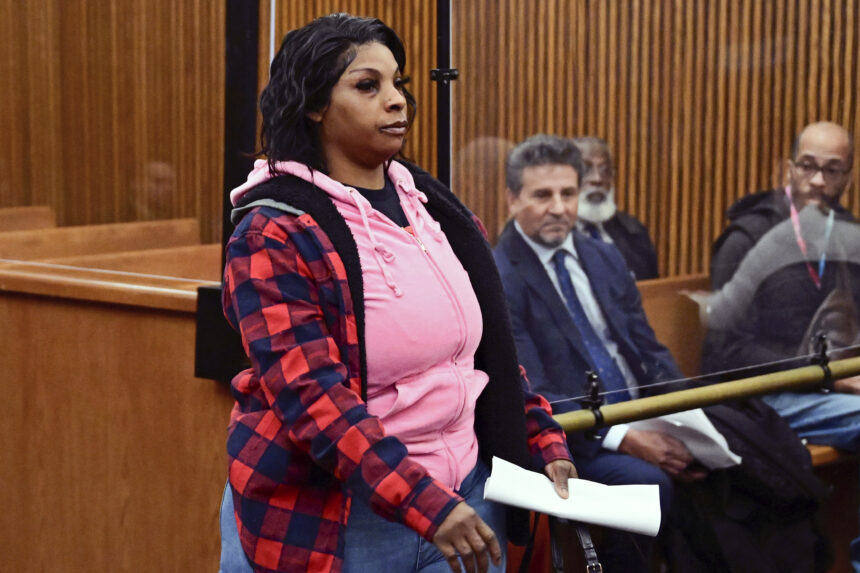 Fiona Allen walks toward the bench for her arraignment in Cuyahoga County Common Pleas Court on Dec. 3, 2024, in Cleveland.