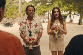 Walton Goggins and Aimee Lou Wood in The White Lotus season 3