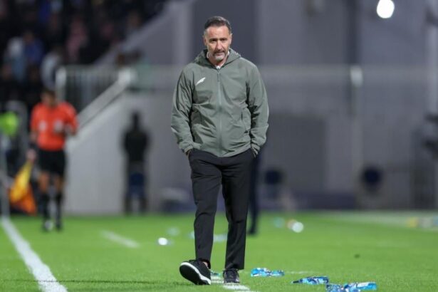 Wolverhampton in talks with Vitor Pereira after manager Gary O’Neil leaves Molineux